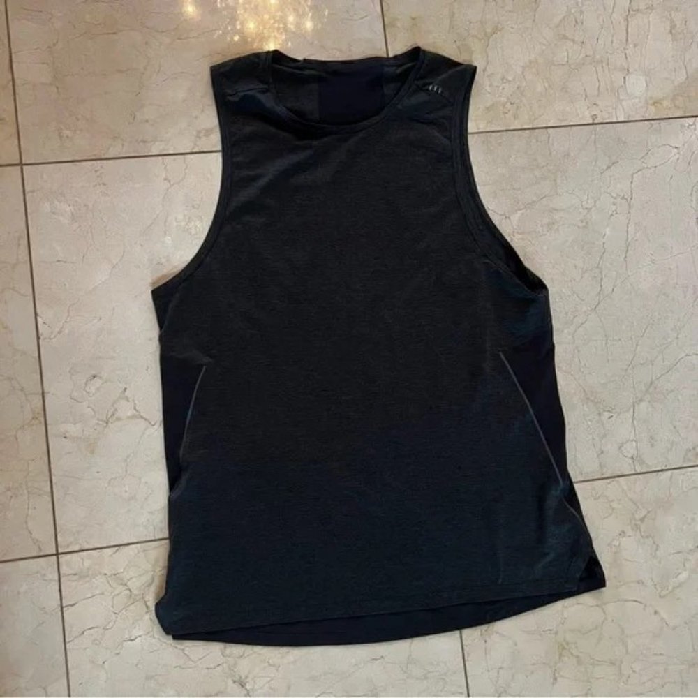 Lululemon Black/Dark Gray NWOT Men’s Tank Sz Large